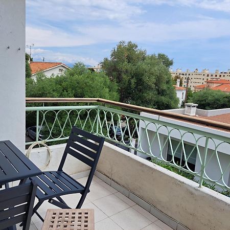 Au Calme, Plages A Pieds Antibes Bagian luar foto